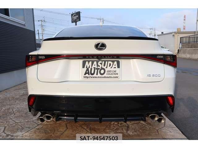 Lexus IS 2023-02 1286282-5