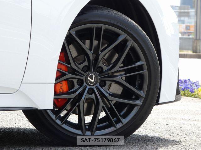 Lexus IS 2023-11 6612829-9
