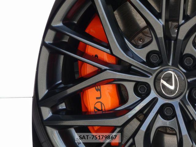 Lexus IS 2023-11 6612829-11