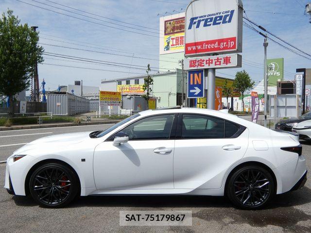 Lexus IS 2023-11 6612829-8