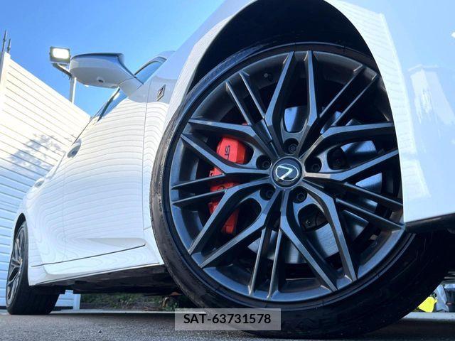 Lexus IS 2023-06 6907713-16