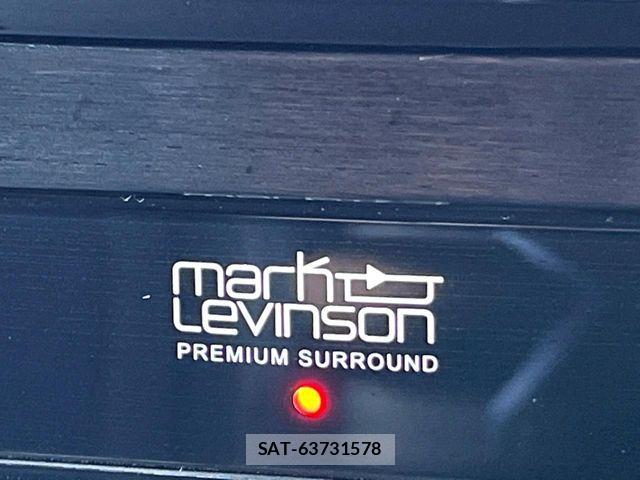 Lexus IS 2023-06 6907713-3