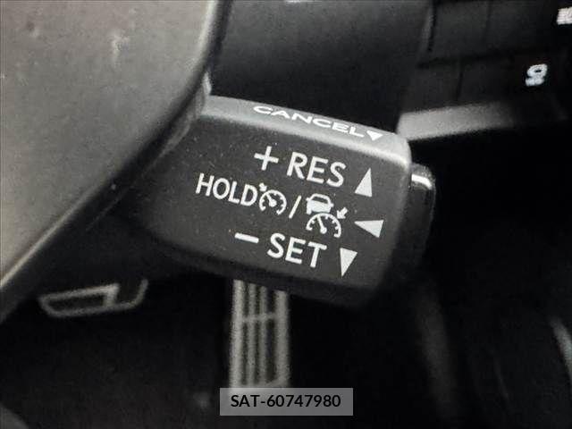 Lexus IS 2024-05 7358484-24