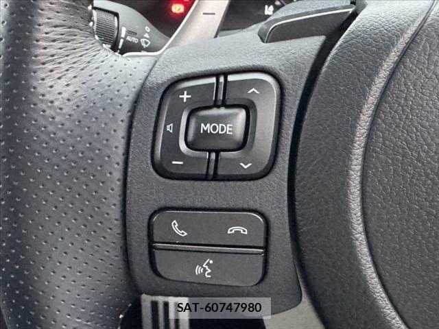 Lexus IS 2024-05 7358484-26
