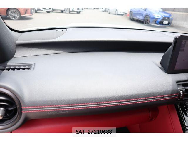 Lexus IS 2025-04 7786492-21