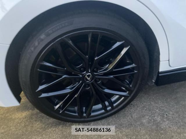 Lexus IS 2023-09 7877343-9