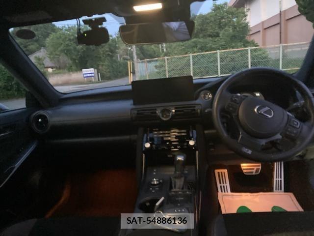 Lexus IS 2023-09 7877343-14