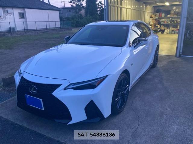 Lexus IS 2023-09 7877343-1