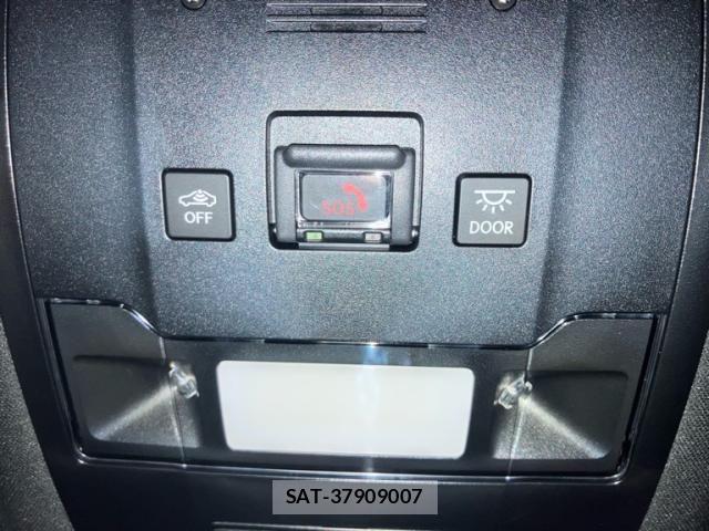 Lexus IS 2023-07 7962395-24