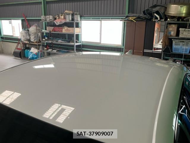 Lexus IS 2023-07 7962395-8