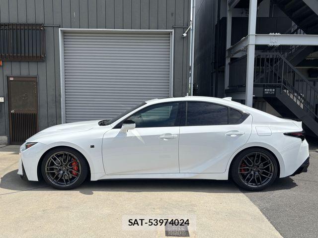 Lexus IS 2023-07 8036432-5