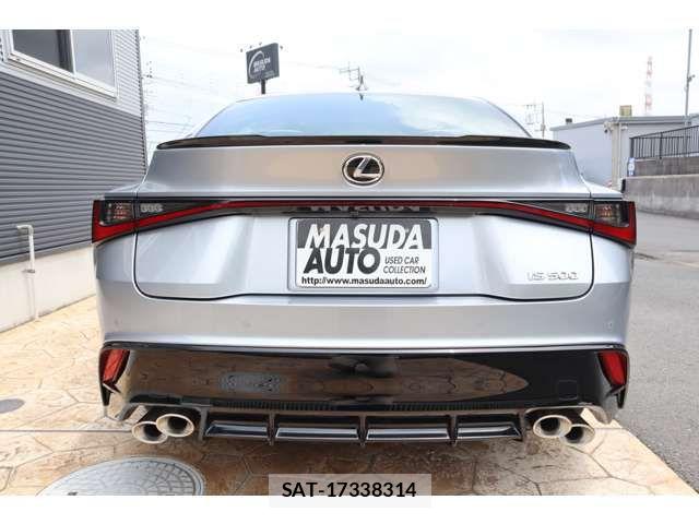 Lexus IS 2025-05 8230619-5