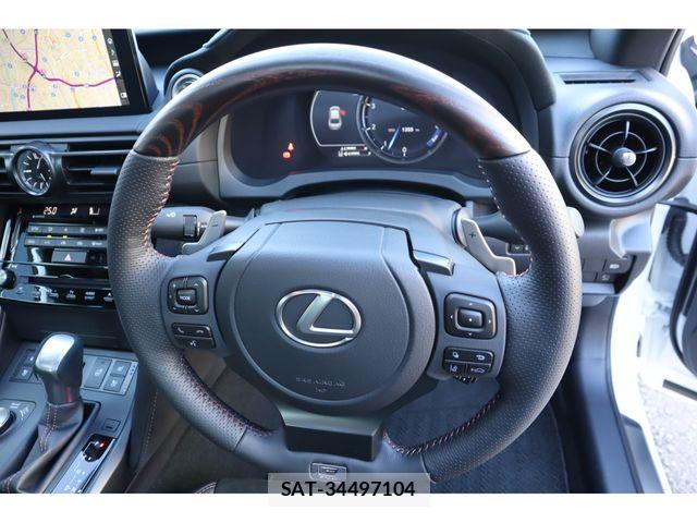 Lexus IS 2023-08 8366720-12