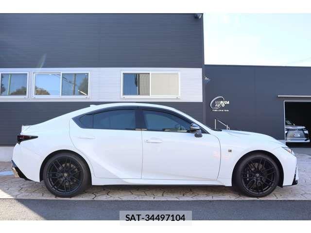Lexus IS 2023-08 8366720-3