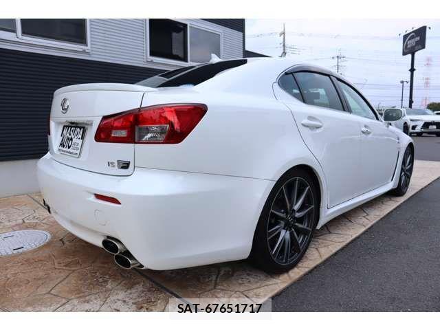 Lexus IS F 2011-09 1286283-6