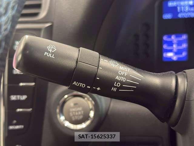 Lexus IS F 2014-06 8100131-17