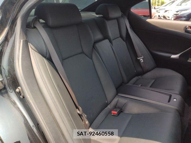 Lexus IS F 2008-03 8315182-29