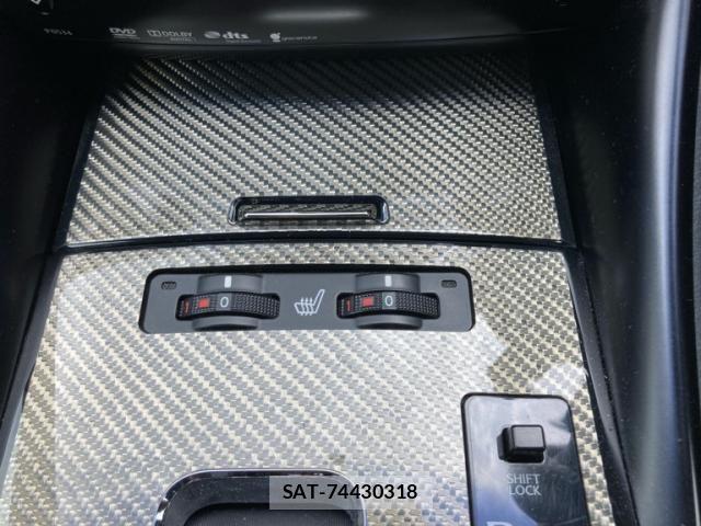 Lexus IS F 2010-08 8841003-21