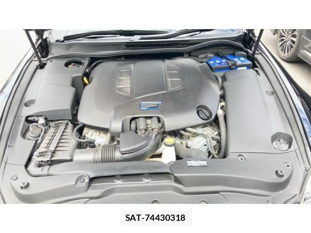 Lexus IS F 2010-08 8841003-24