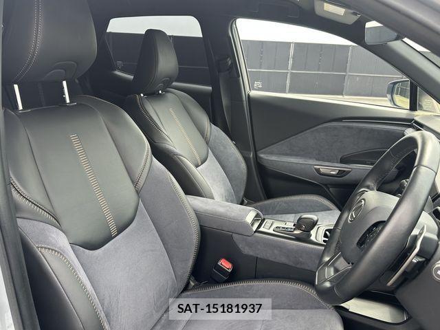 Lexus LBX 2024-03 902070-4