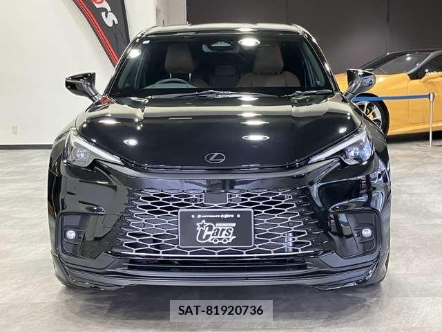 Lexus LBX 2024-05 2116210-6