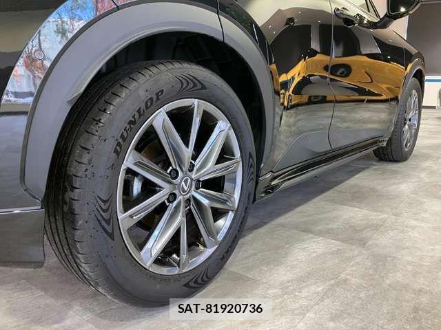 Lexus LBX 2024-05 2116210-8