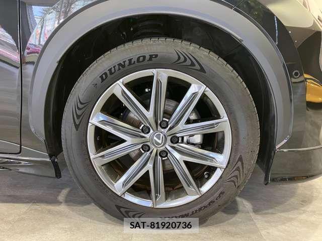 Lexus LBX 2024-05 2116210-9