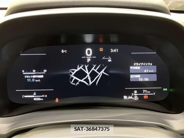 Lexus LBX 2024-11 2116195-11
