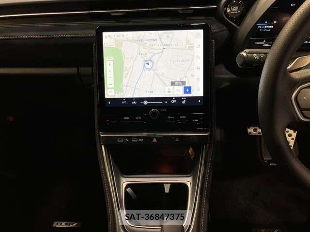 Lexus LBX 2024-11 2116195-13