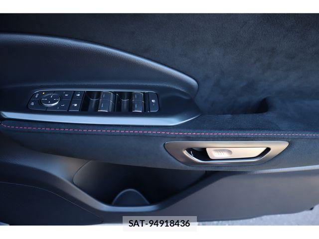 Lexus LBX 2024-12 2299523-19