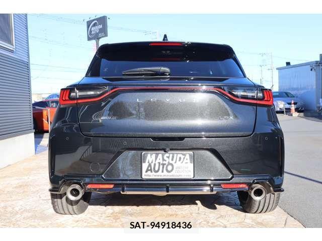Lexus LBX 2024-12 2299523-5
