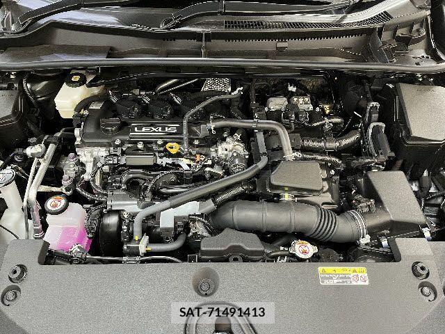 Lexus LBX 2024-02 3907121-27