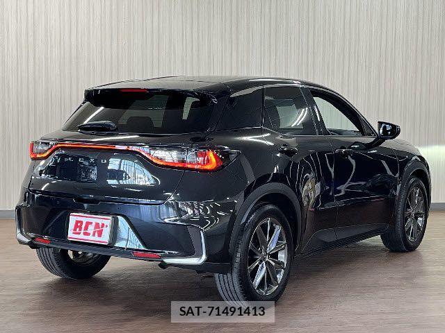 Lexus LBX 2024-02 3907121-2