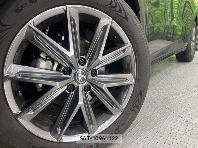 Lexus LBX 2024-10 4393142-12
