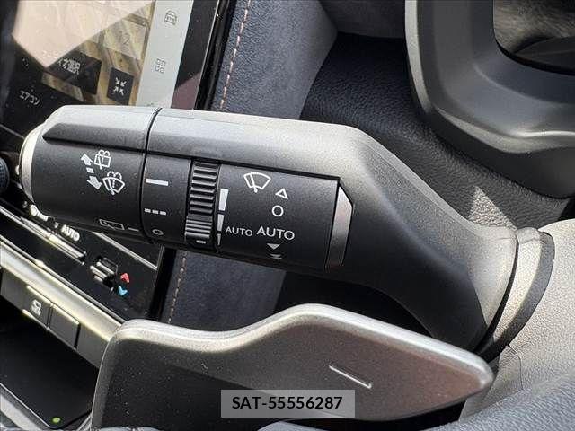 Lexus LBX 2025-07 6011601-23