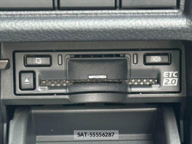 Lexus LBX 2025-07 6011601-26