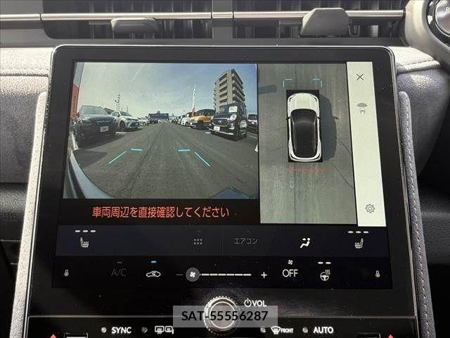 Lexus LBX 2025-07 6011601-2