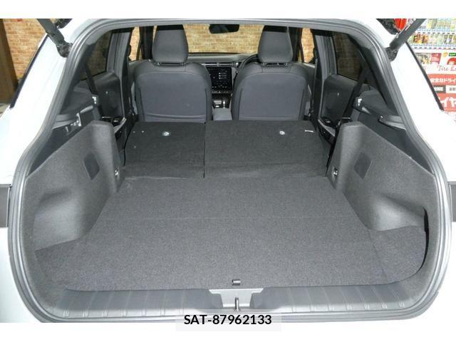 Lexus LBX 2024-05 6011594-11