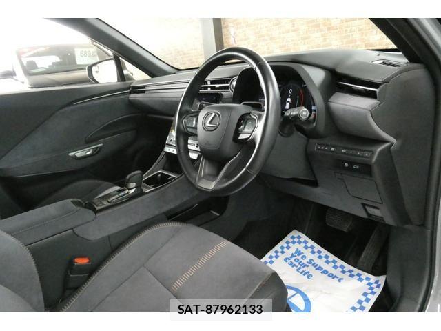 Lexus LBX 2024-05 6011594-3