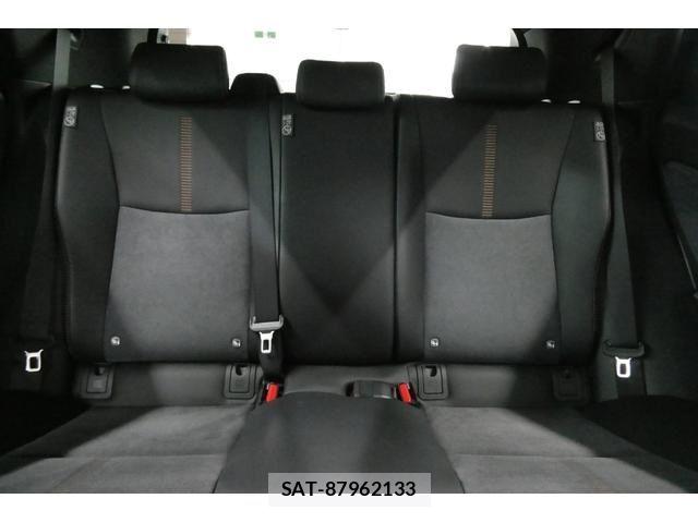 Lexus LBX 2024-05 6011594-7
