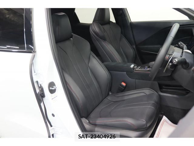 Lexus LBX 2024-12 6011575-17