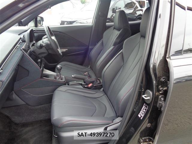 Lexus LBX 2025-09 6612833-10