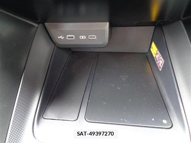 Lexus LBX 2025-09 6612833-25