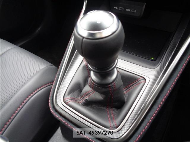 Lexus LBX 2025-09 6612833-26