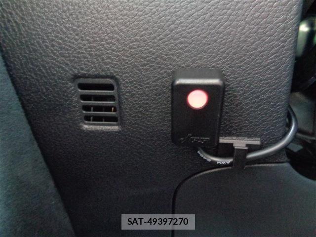 Lexus LBX 2025-09 6612833-28
