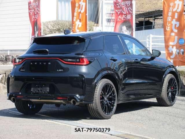 Lexus LBX 2025-01 6612835-2