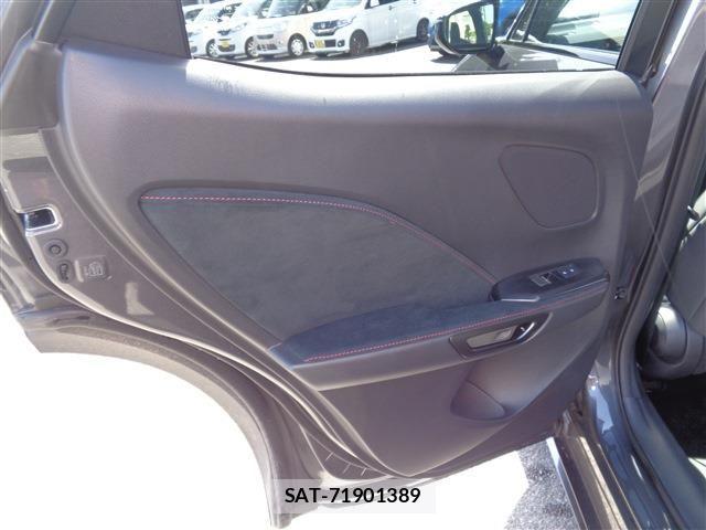 Lexus LBX 2025-05 6612834-22