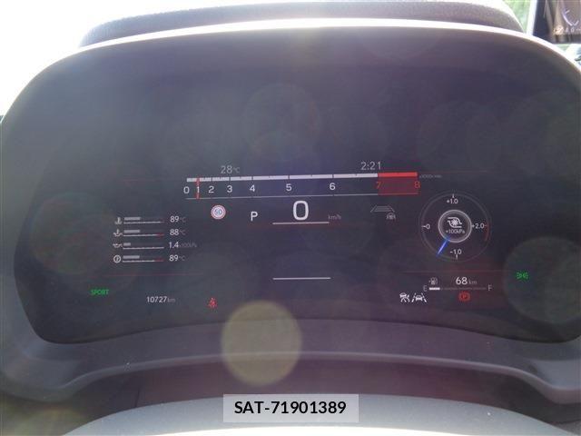 Lexus LBX 2025-05 6612834-29