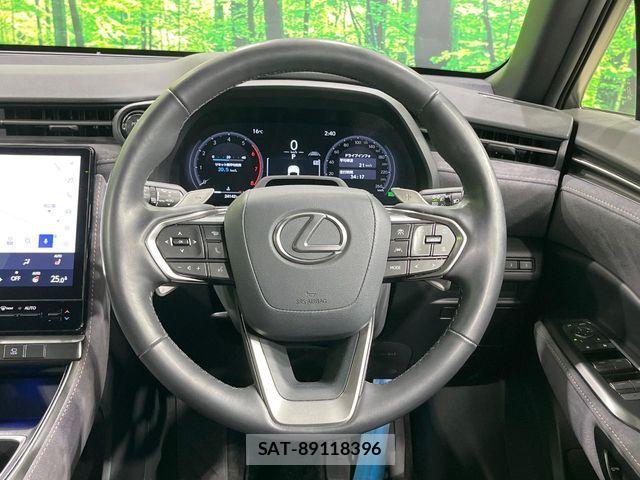 Lexus LBX 2024-07 6672266-10