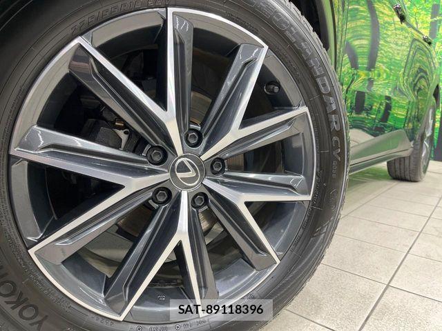 Lexus LBX 2024-07 6672266-12